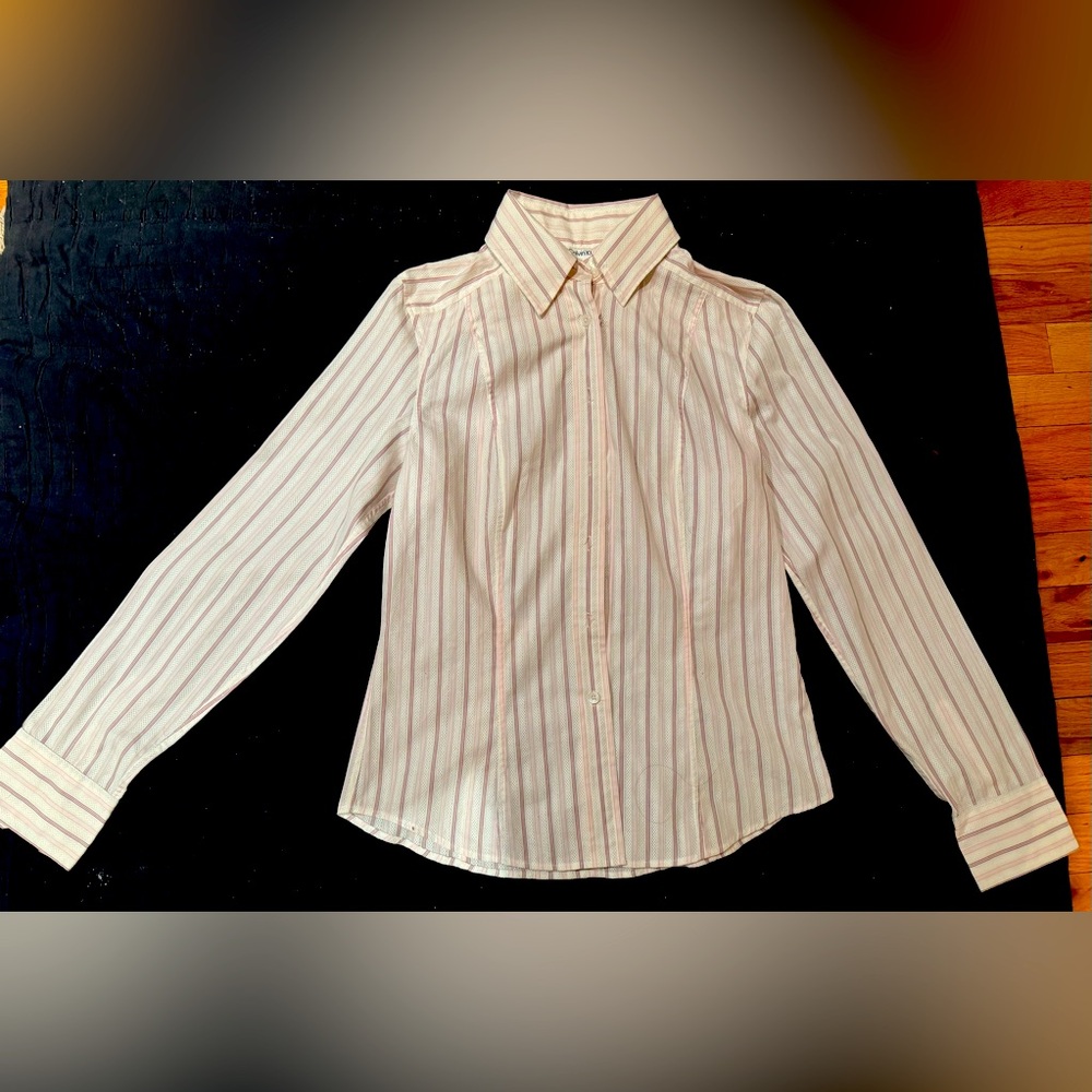❤️ NEW CALVIN KLEIN Women’s White and Pink Striped Button-Up Shirt. Size: S